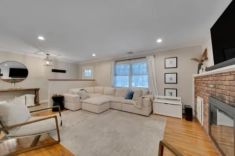 23 Zenith Road Rocky Point NY 11778