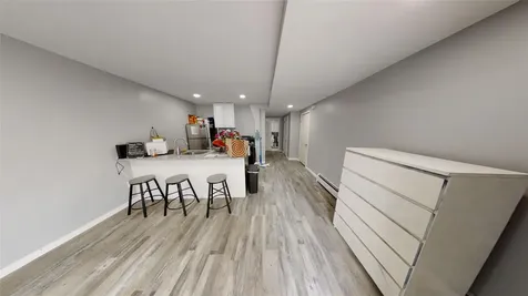 10 Benson Street Call Listing Agent NY 12206
