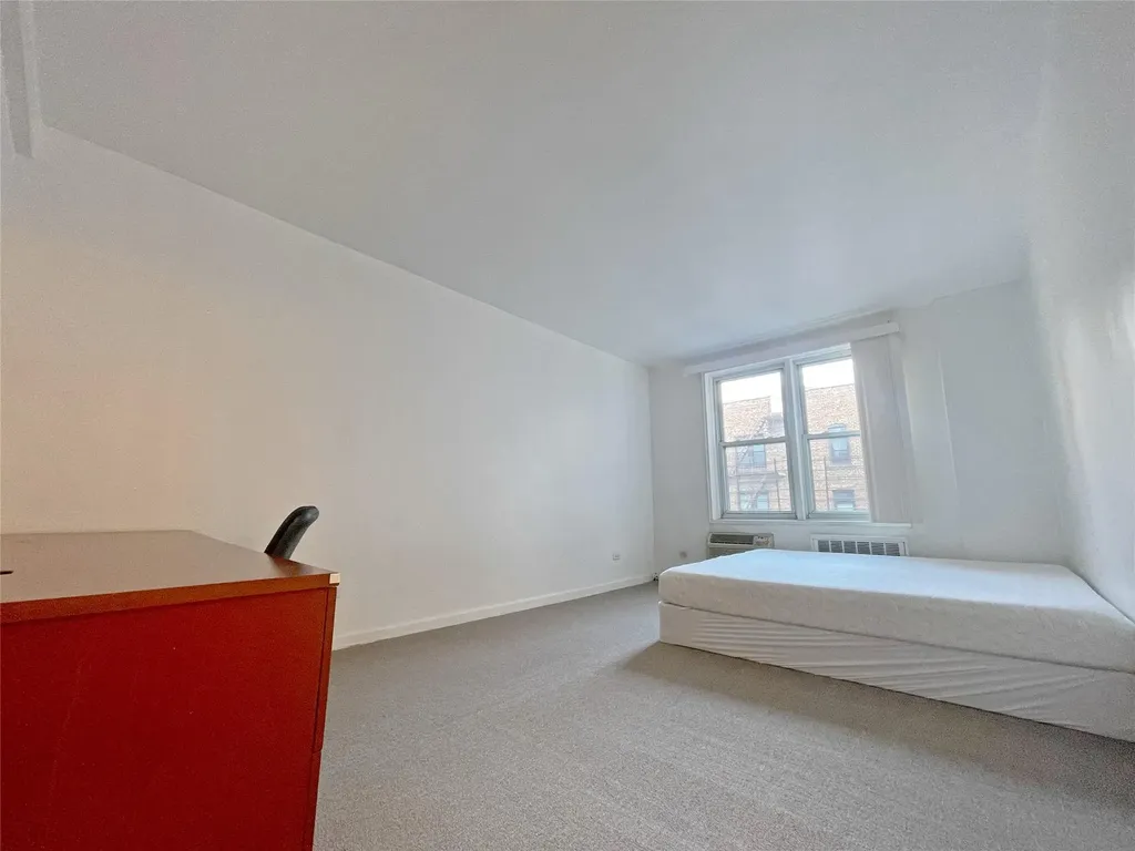144-30 Sanford Avenue Flushing NY 11355
