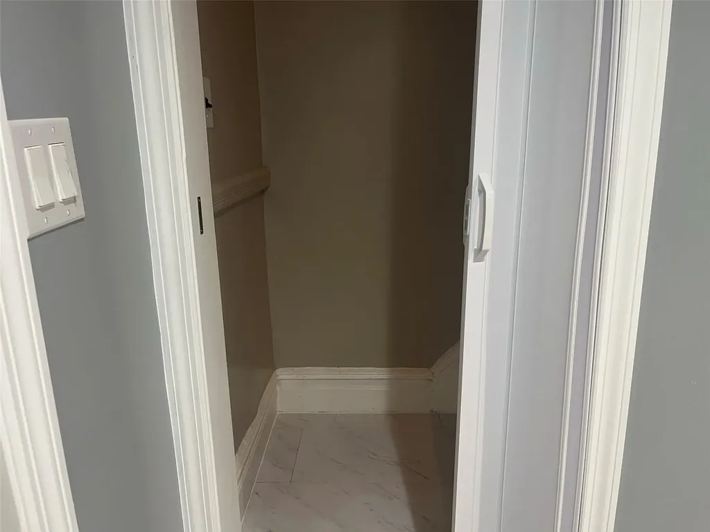 7121 12th Avenue Brooklyn NY 11228