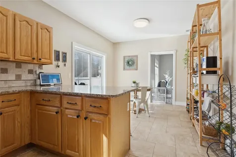 16 Embassy Road Selden NY 11784