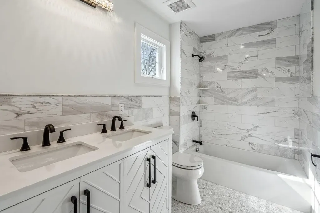 78 Barry Lane Syosset NY 11791