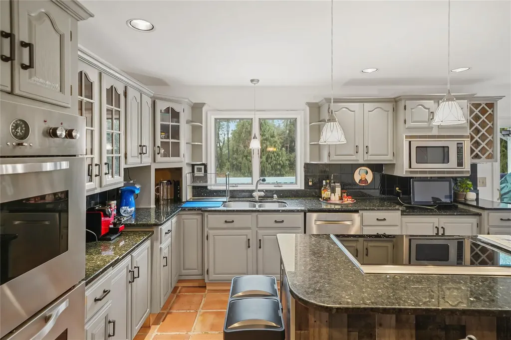 6 Windmill Lane Warwick NY 10990