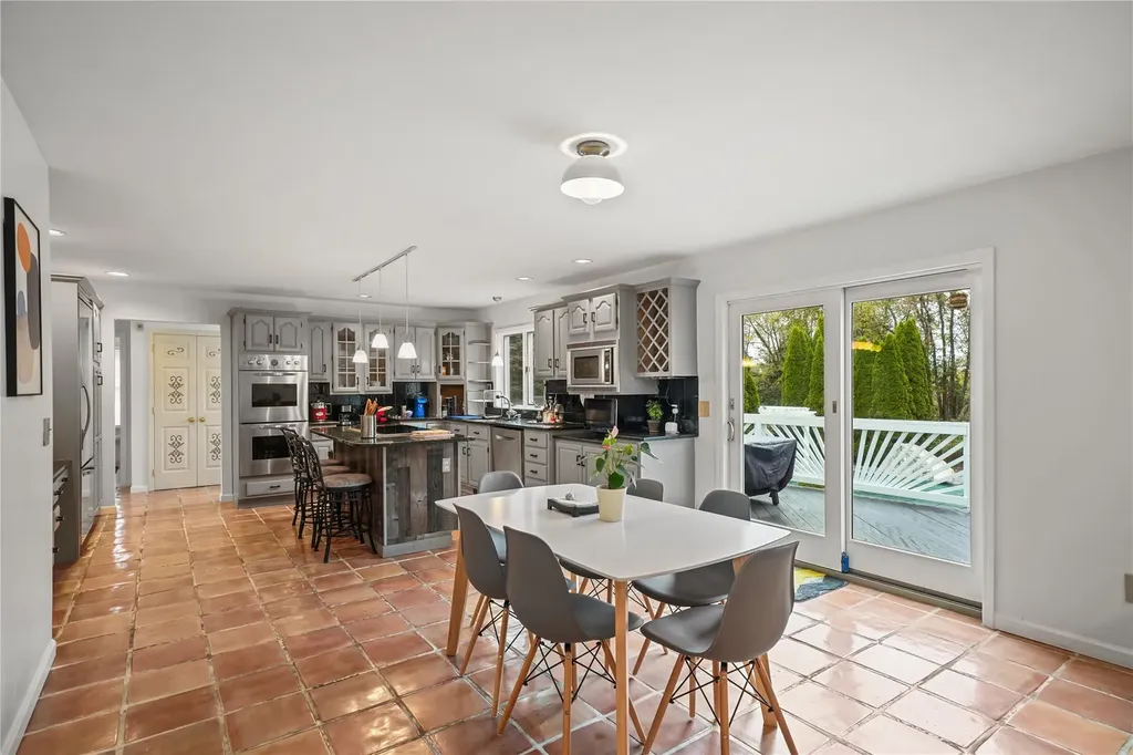 6 Windmill Lane Warwick NY 10990