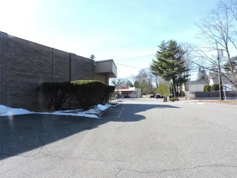 40 N Middletown Road N Nanuet NY 10954