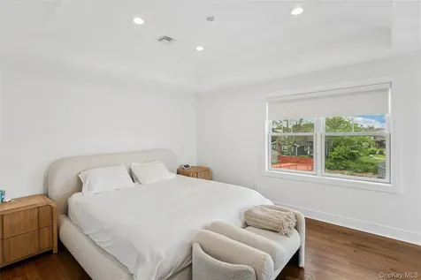 169 Mott Street Oceanside NY 11572