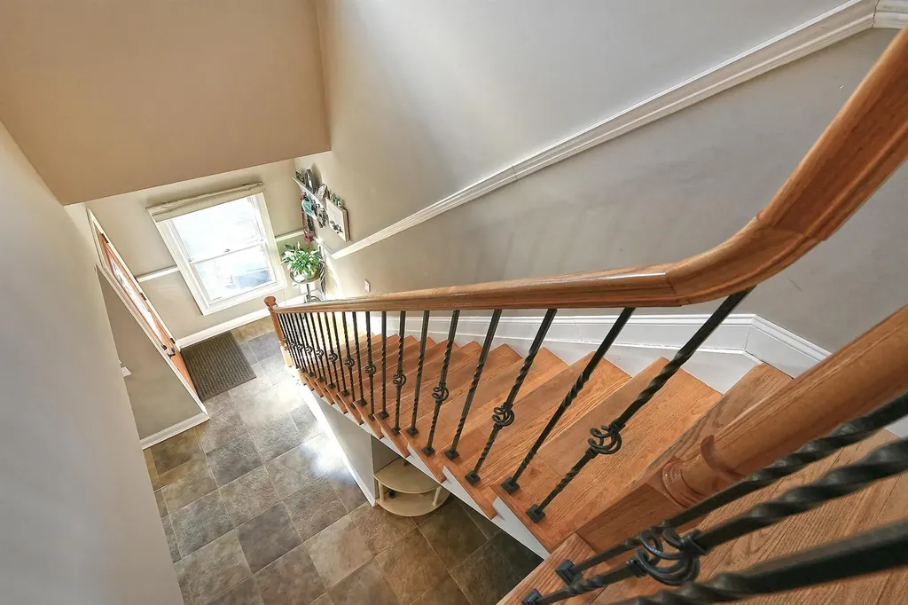 7 Redpine Drive Medford NY 11763