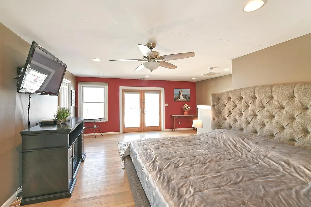 7 Redpine Drive Medford NY 11763