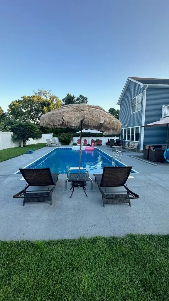 7 Redpine Drive Medford NY 11763