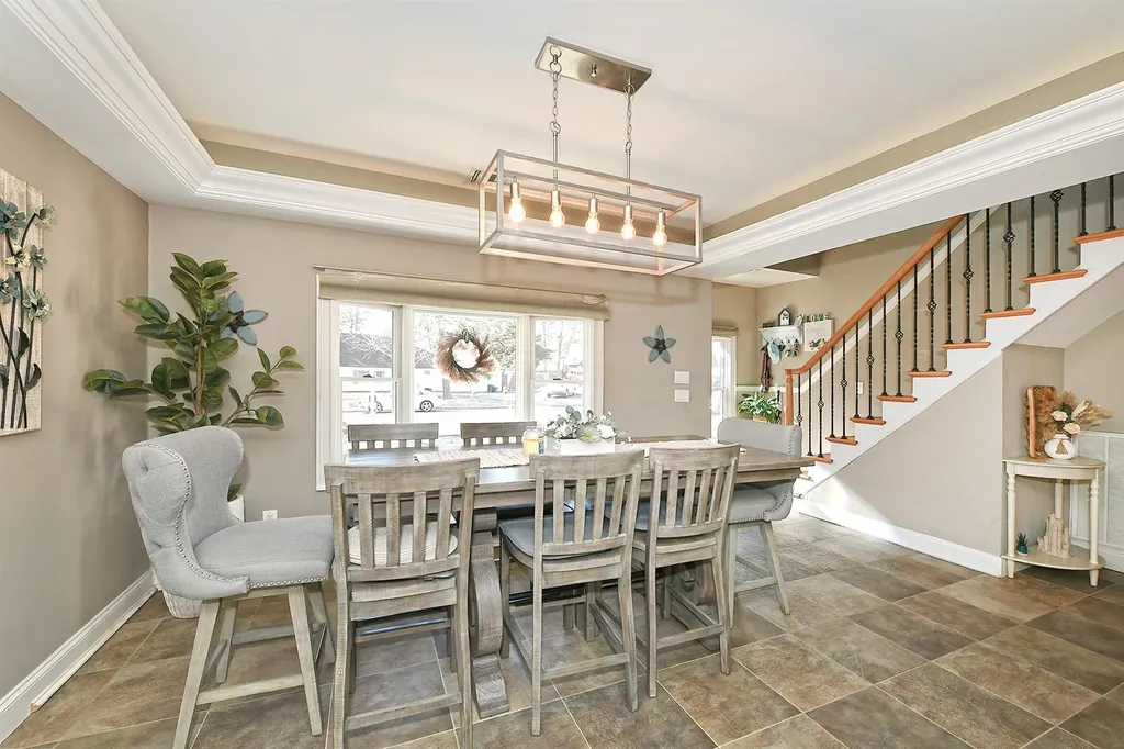 7 Redpine Drive Medford NY 11763