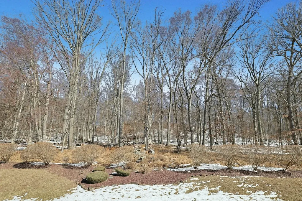 196 Foltim Way Congers NY 10920