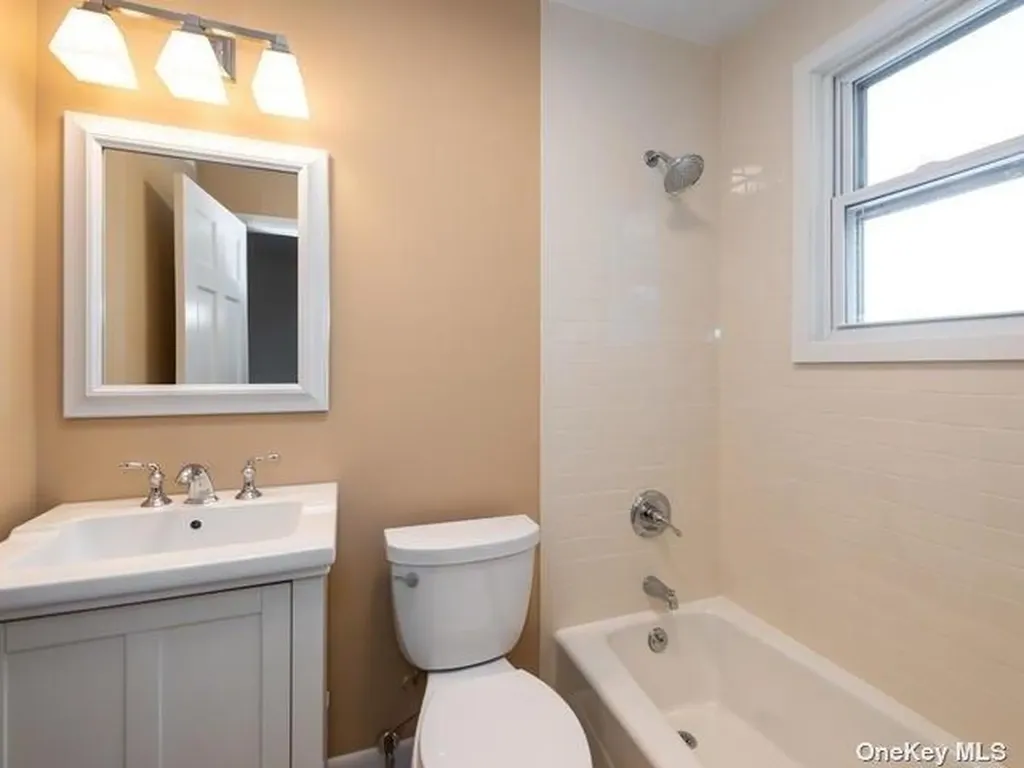 23 Randou Drive Huntington NY 11743