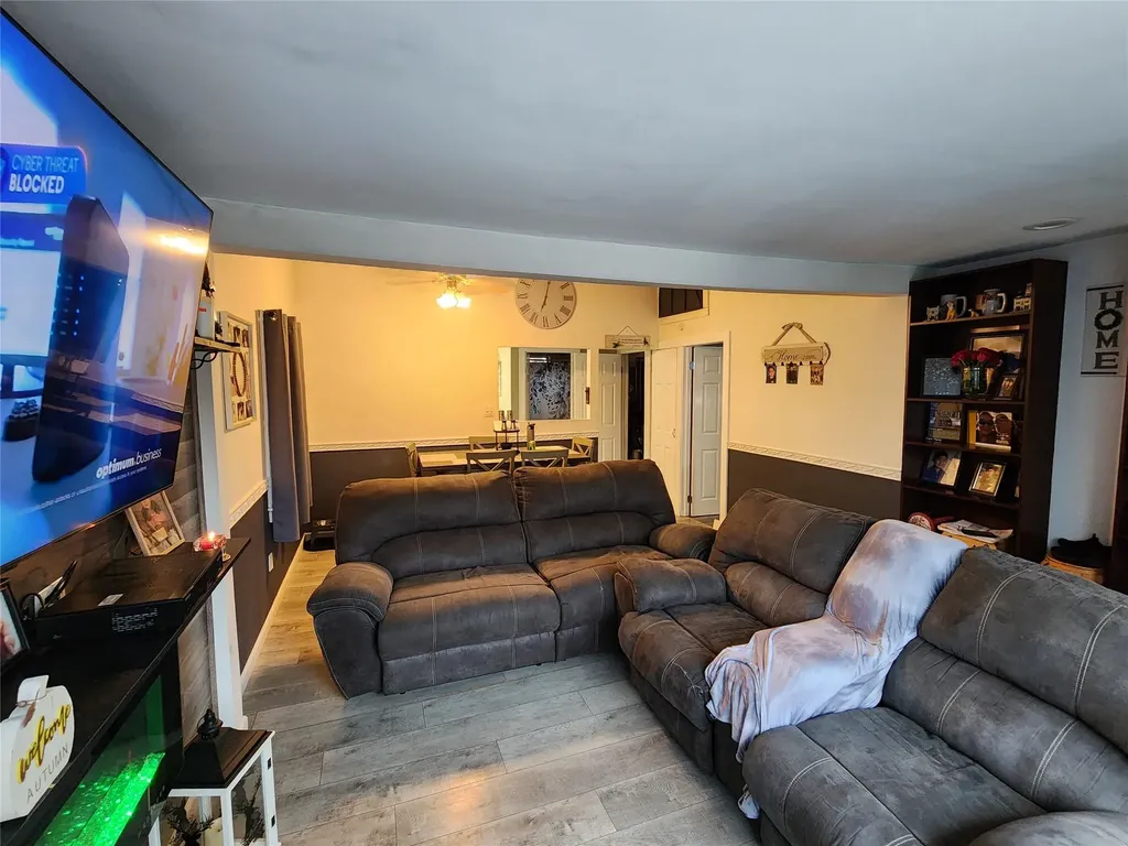 50 Corchaug Trail Ridge NY 11961