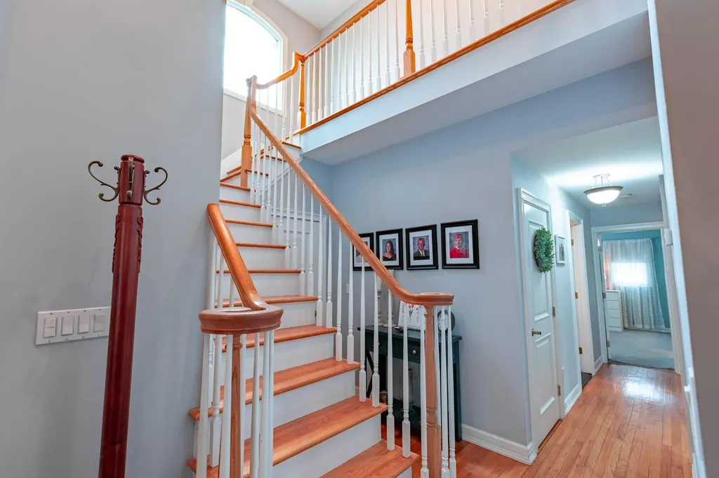 127 Blake Avenue Bohemia NY 11716