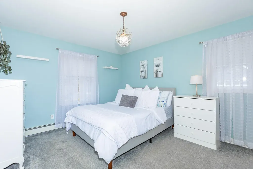 127 Blake Avenue Bohemia NY 11716