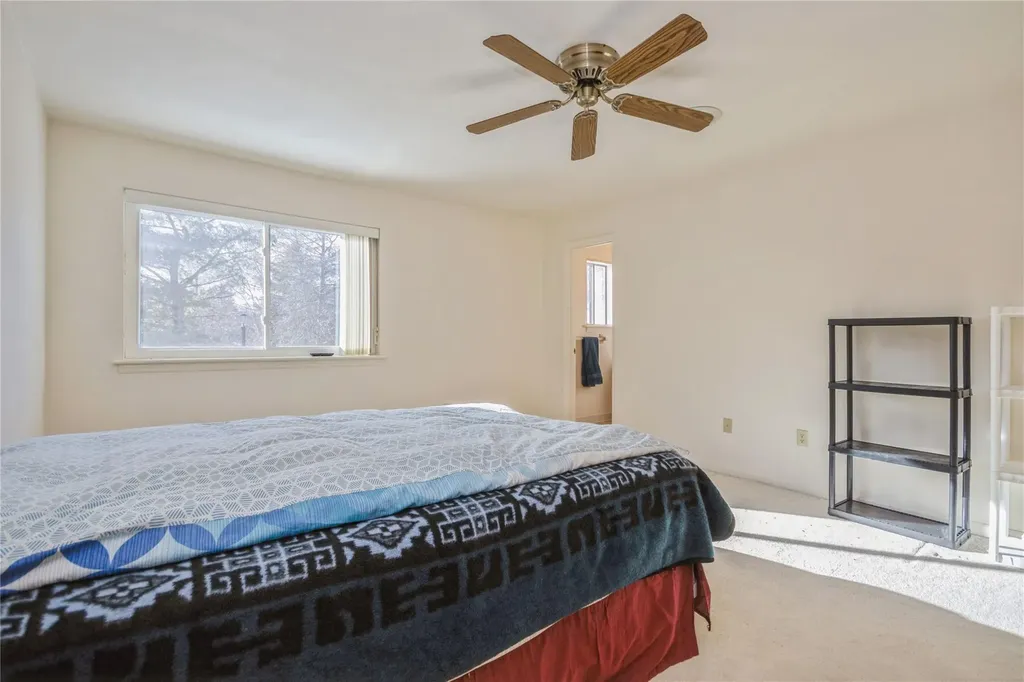 27 Topaz Run Poughkeepsie NY 12603