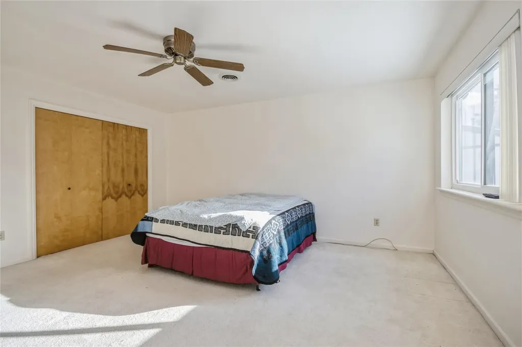 27 Topaz Run Poughkeepsie NY 12603