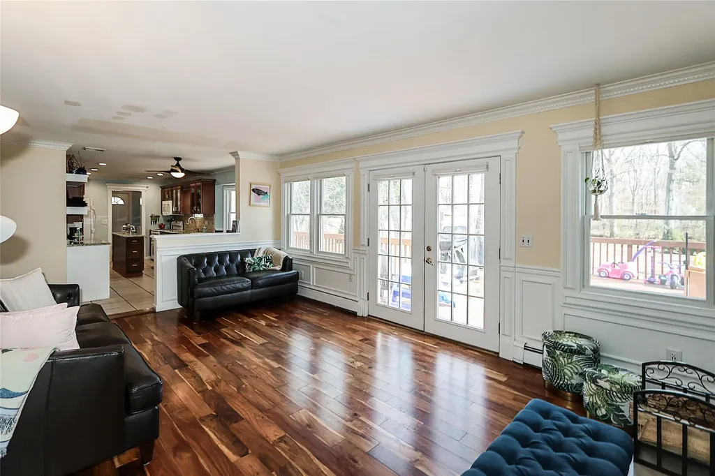 58 Sampson Avenue Islandia NY 11749