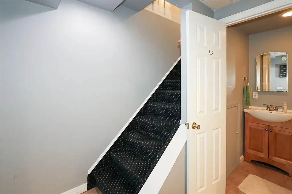 58 Sampson Avenue Islandia NY 11749