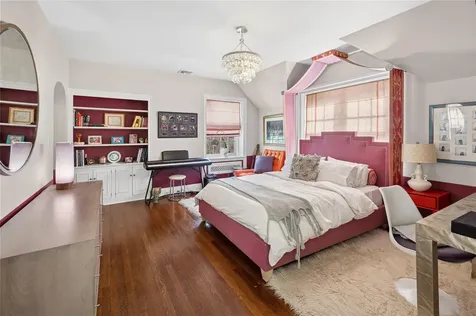 133 Aka 139 Hampshire Road Bronxville NY 10708