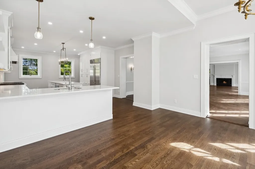 4 Aka 45 Durham Road Bronxville NY 10708