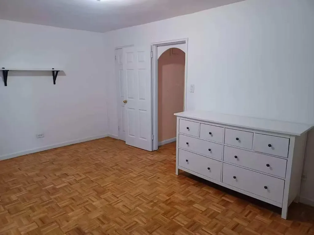 9431 60th Avenue Elmhurst NY 11373