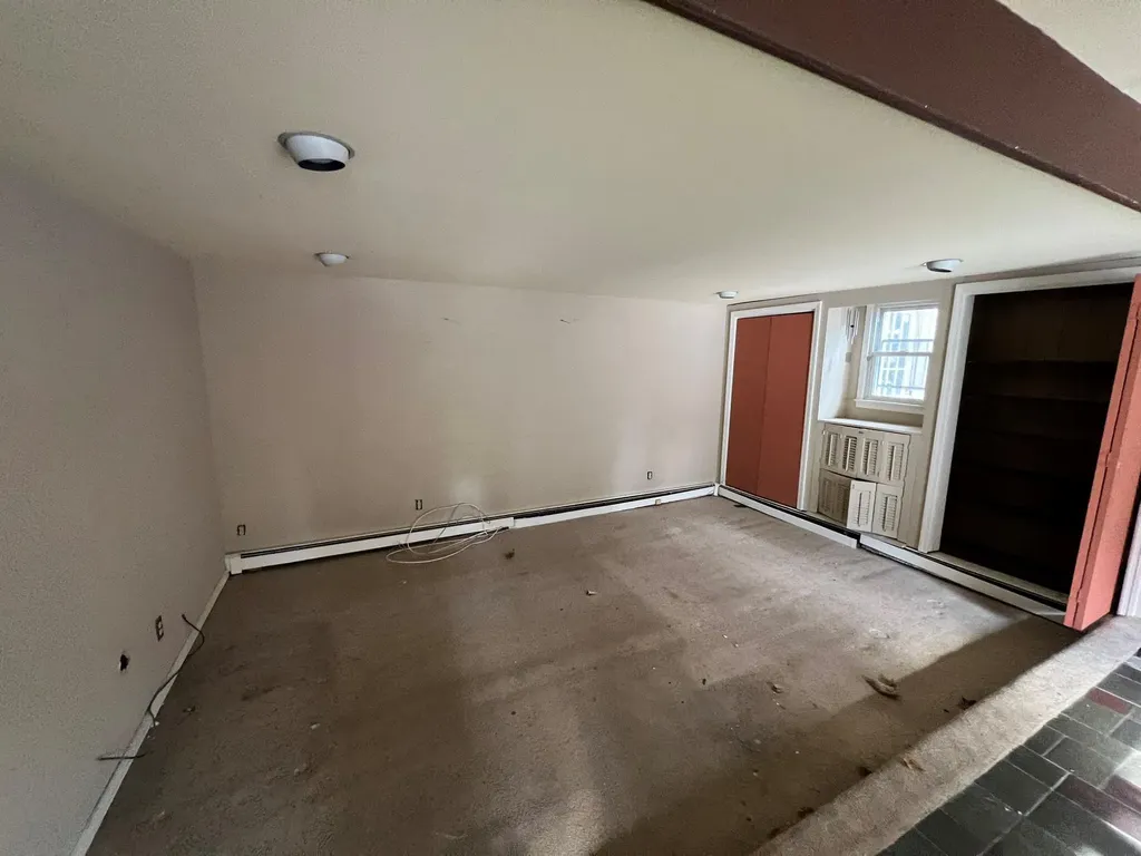 1039 Dobbs Ferry Road White Plains NY 10607