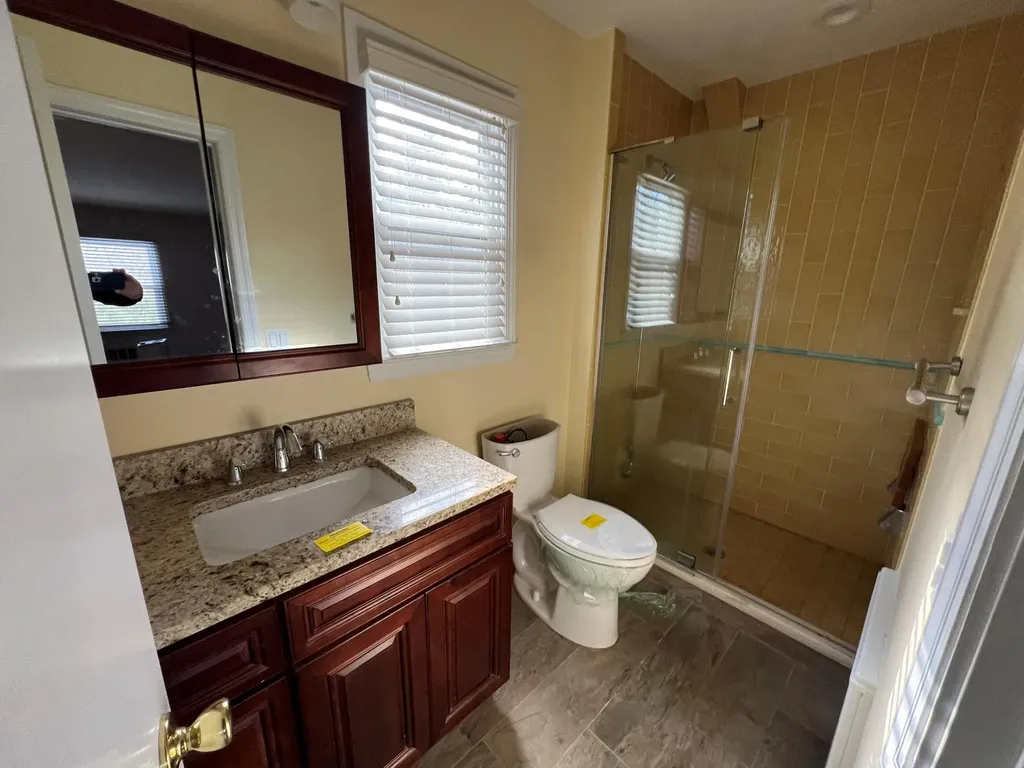 1039 Dobbs Ferry Road White Plains NY 10607