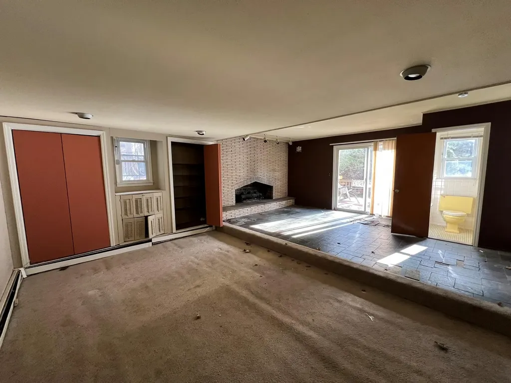 1039 Dobbs Ferry Road White Plains NY 10607