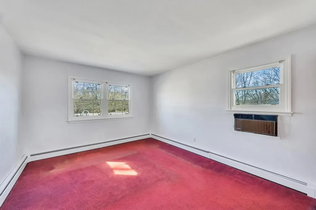 8 Wagner Drive Coram NY 11727
