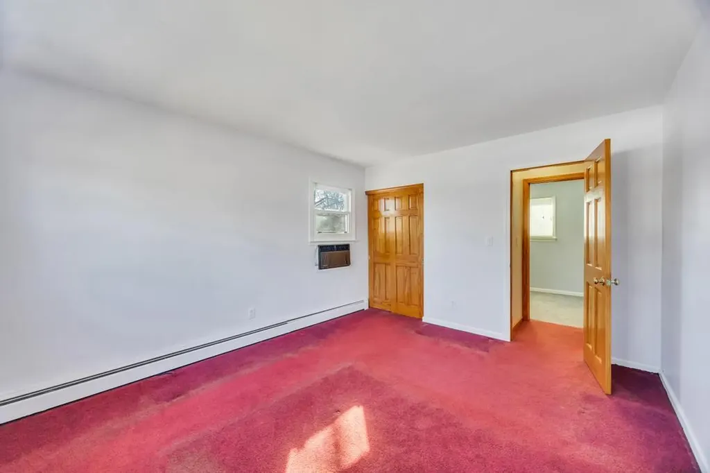 8 Wagner Drive Coram NY 11727
