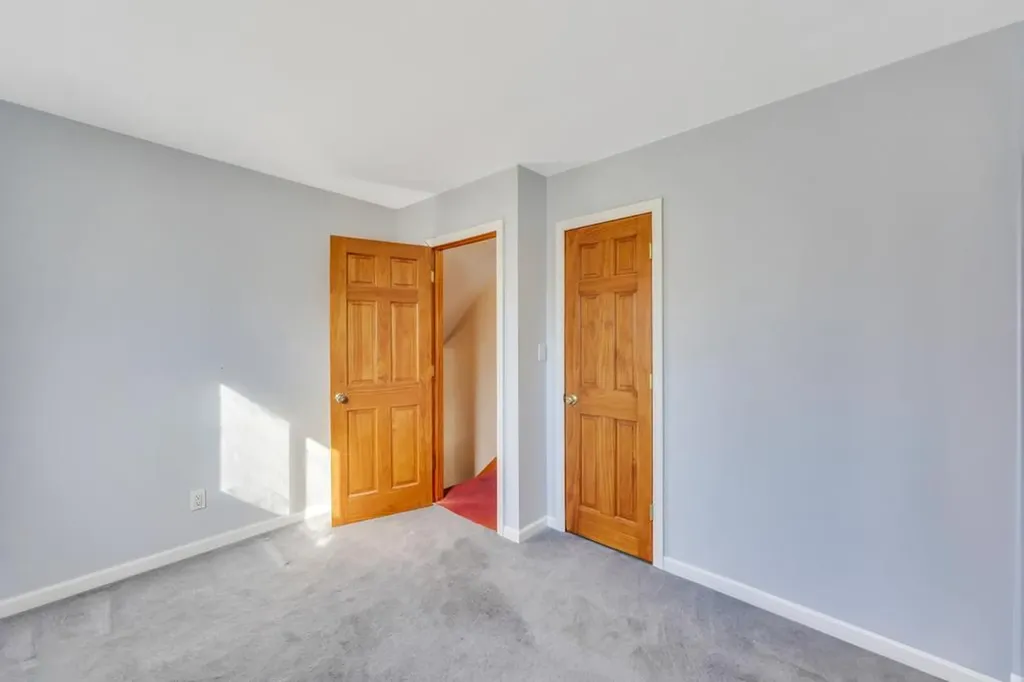 8 Wagner Drive Coram NY 11727