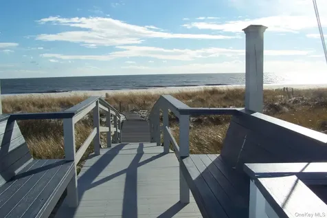 949B Dune Westhampton Dunes NY 11978