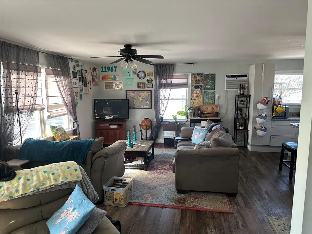 59 Arpage Drive E Shirley NY 11967