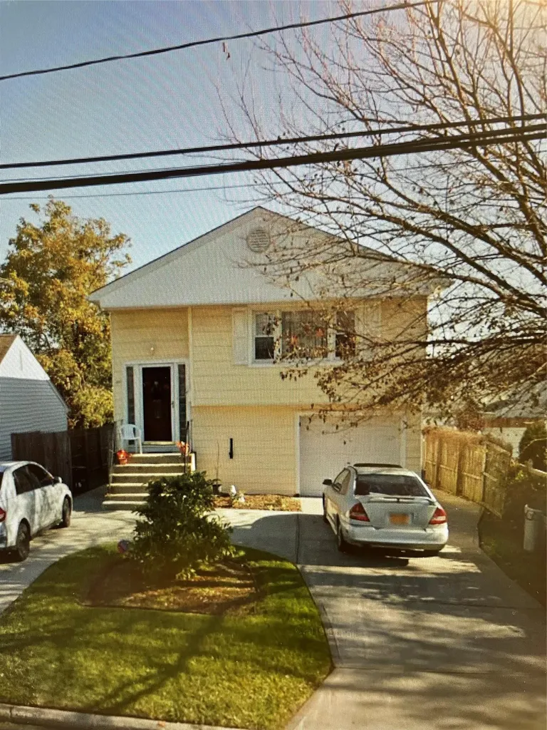 124 Verona Parkway Babylon NY 11757