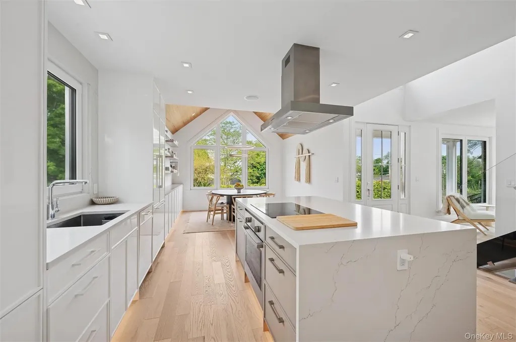 28 Canoe Place Road Hampton Bays NY 11946