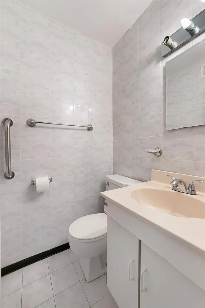 501 Surf Avenue Brooklyn NY 11224