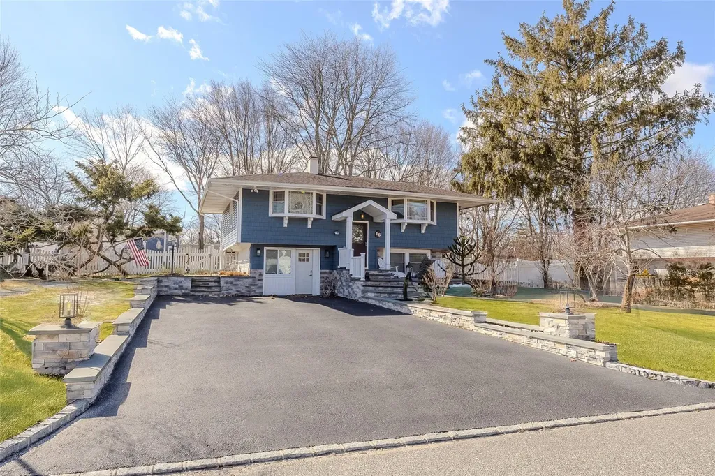 16 Ringneck Lane Brookhaven NY 11733