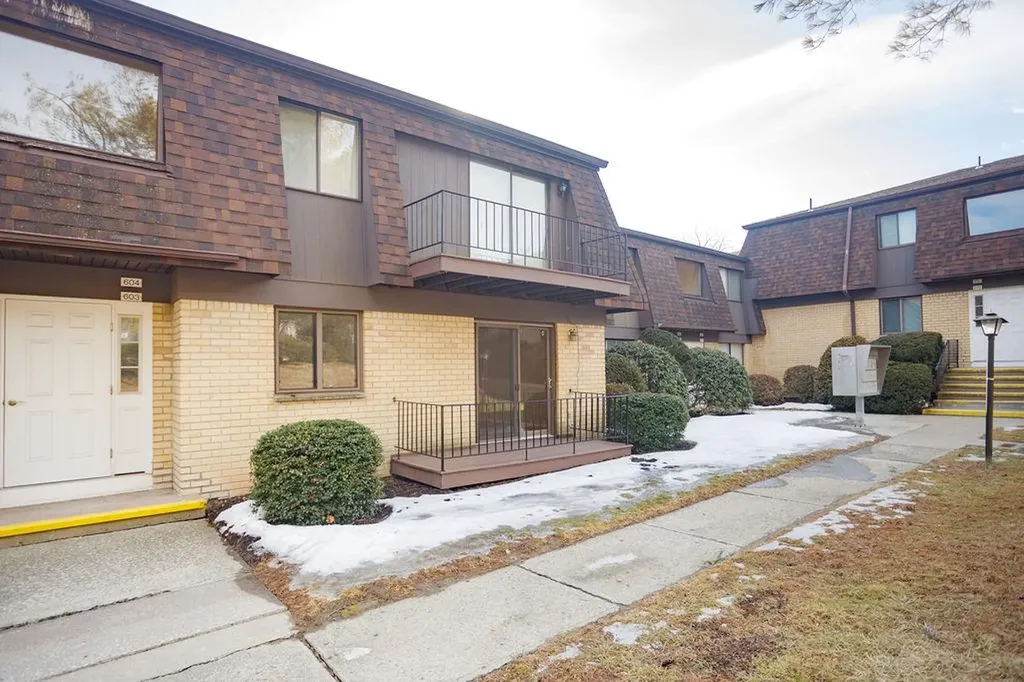 603 Cherry Hill Drive Poughkeepsie NY 12603
