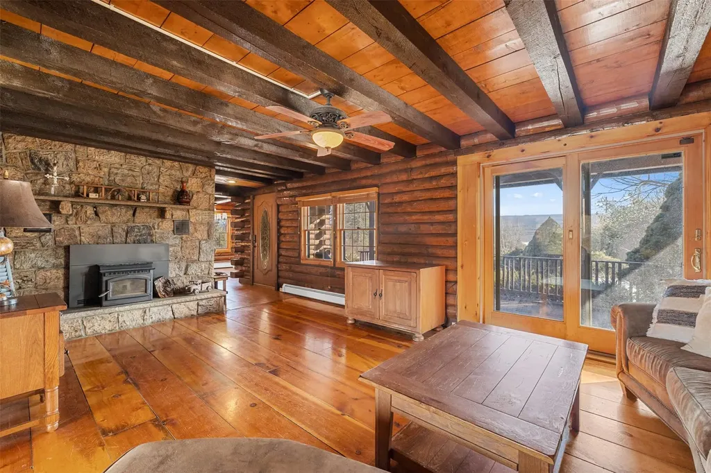 5744 Route 209 Kerhonkson NY 12446