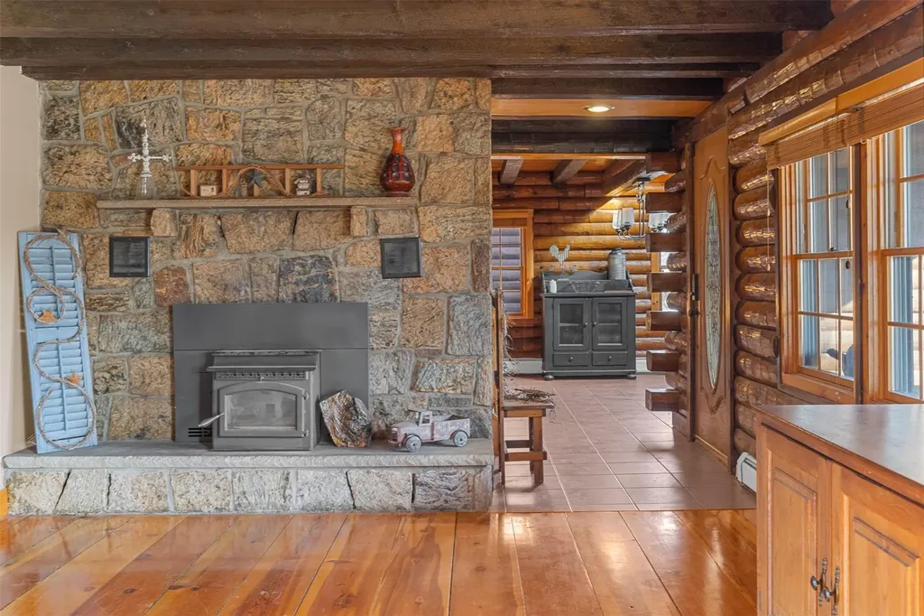 5744 Route 209 Kerhonkson NY 12446