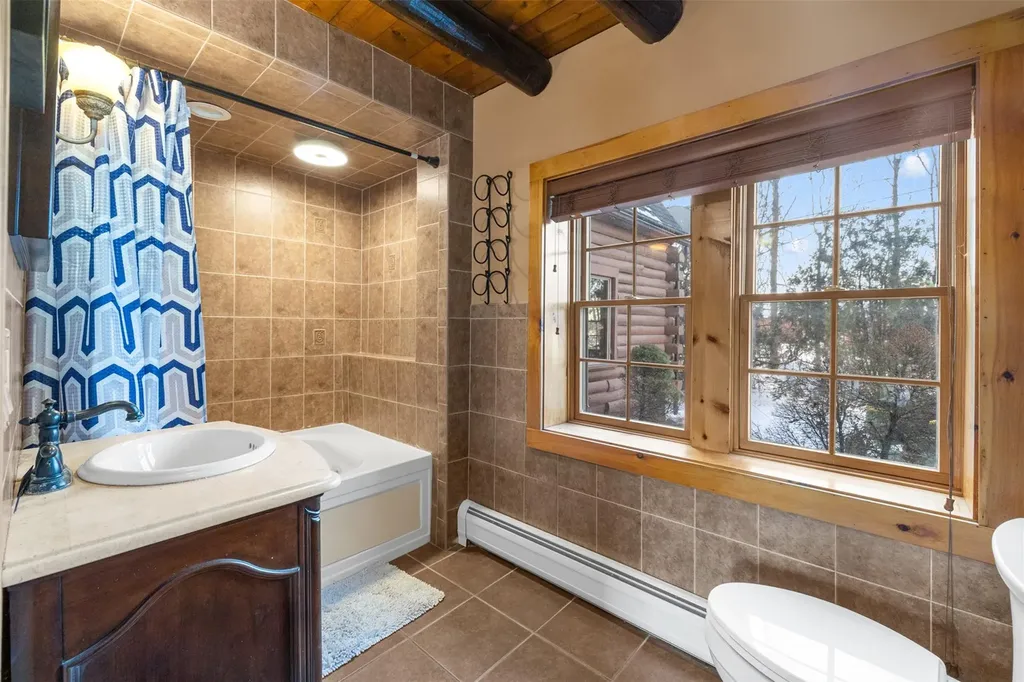 5744 Route 209 Kerhonkson NY 12446