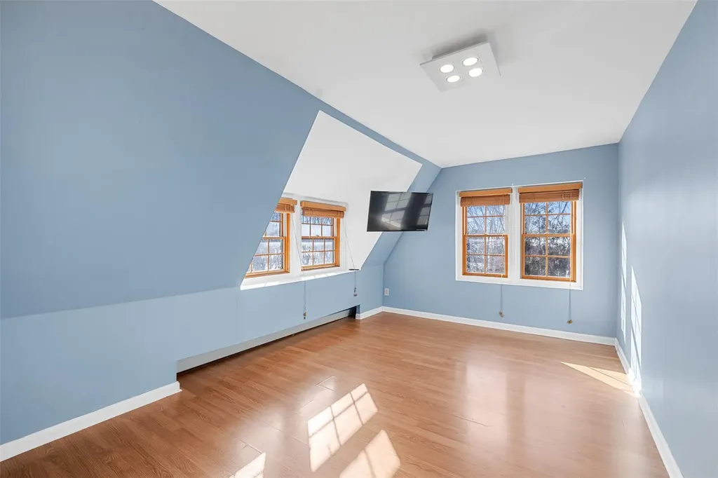 5744 Route 209 Kerhonkson NY 12446