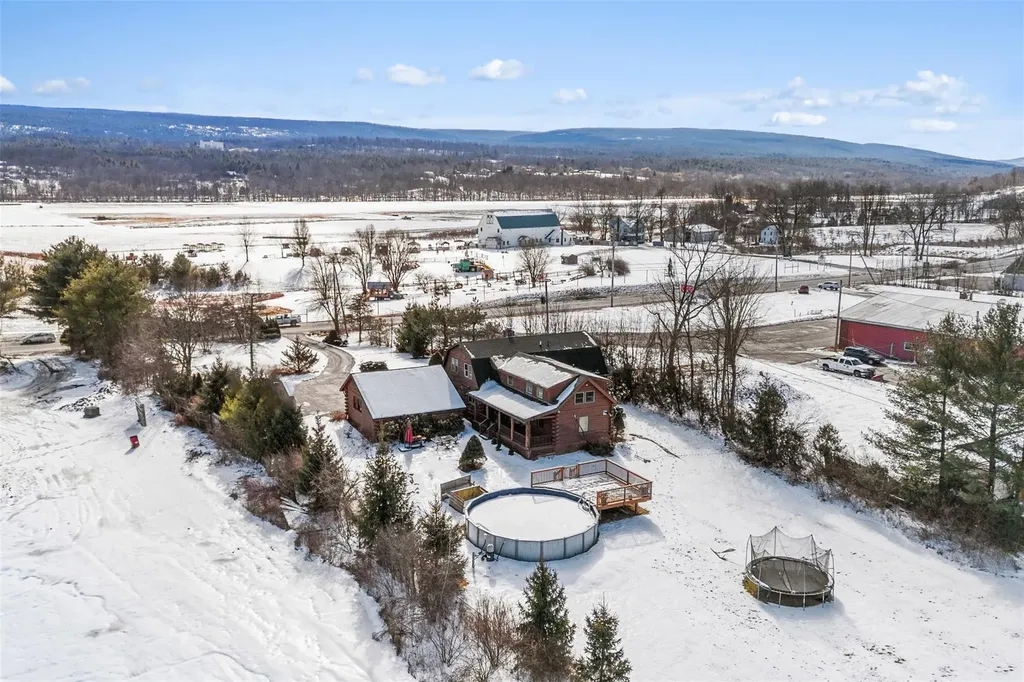 5744 Route 209 Kerhonkson NY 12446