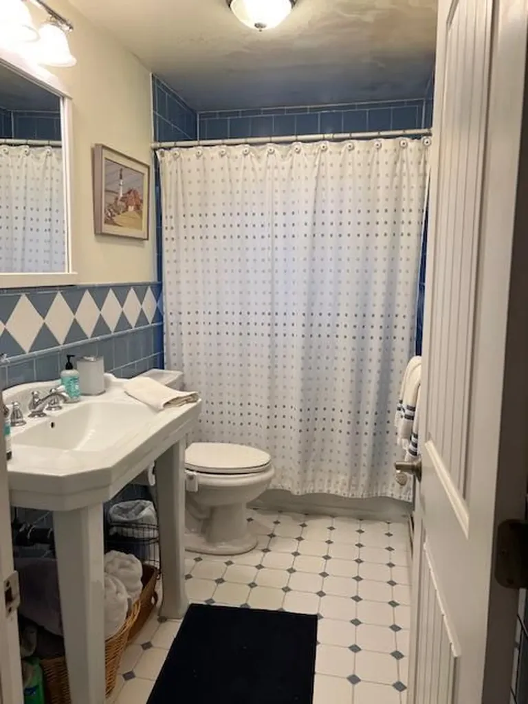 1375 Pine Drive Bay Shore NY 11706