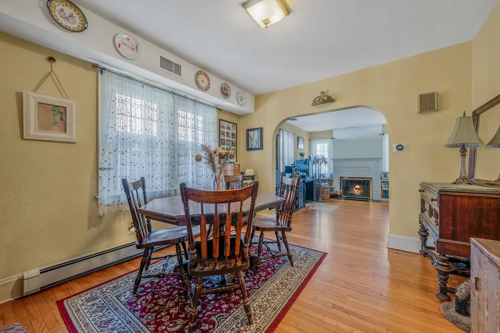 2552 Washington Avenue Oceanside NY 11572