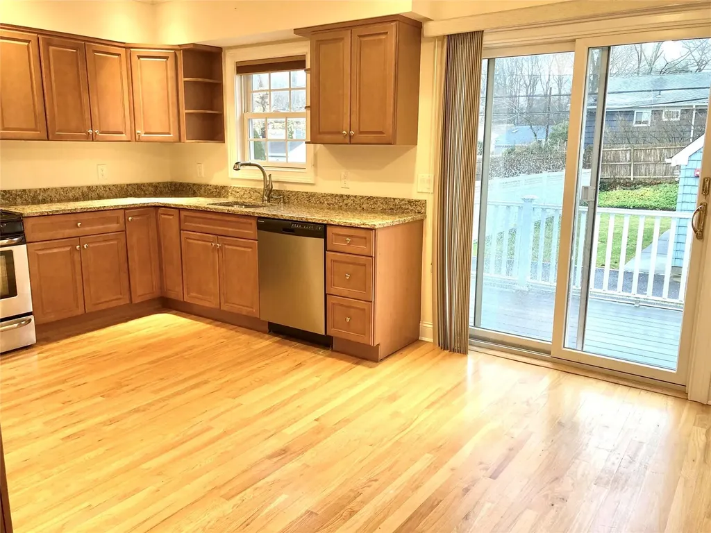 20 Soundview Avenue Oyster Bay NY 11771