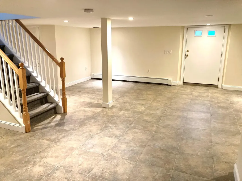 20 Soundview Avenue Oyster Bay NY 11771