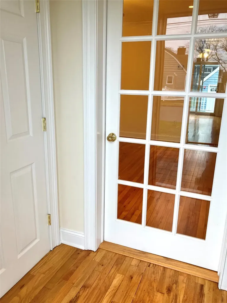 20 Soundview Avenue Oyster Bay NY 11771