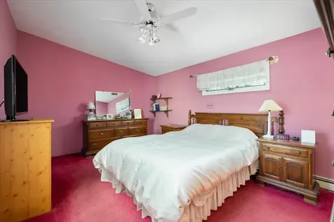 16 College Hills Drive Farmingville NY 11738